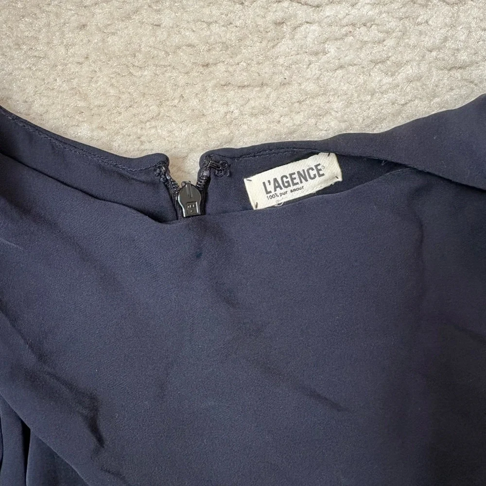 L’AGENCE 100% silk navy blue sleeveless midi dress with front sash, sz 6 - Picture 2 of 7